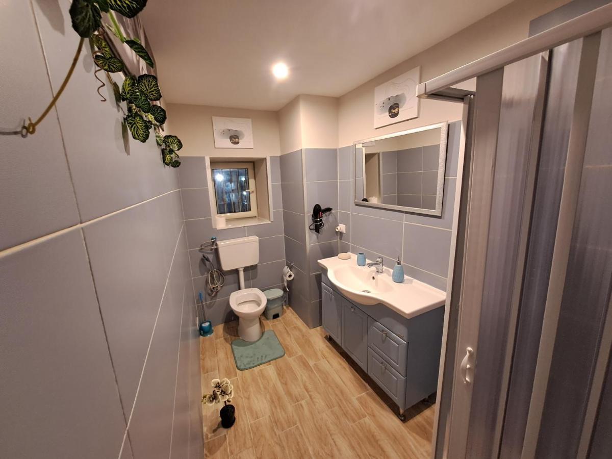 Aircraft Services Rooms Napels Buitenkant foto