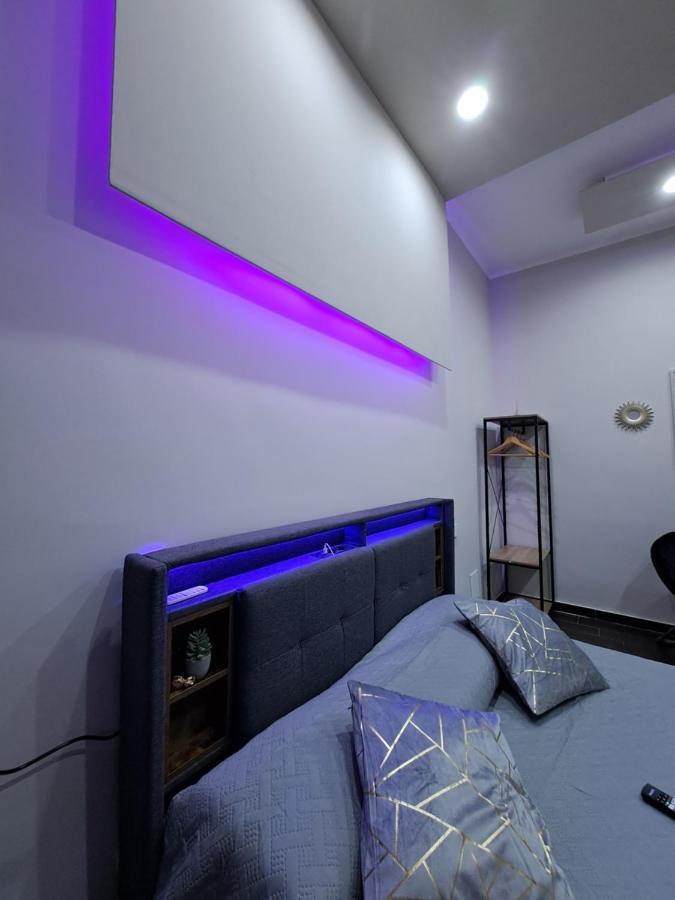 Aircraft Services Rooms Napels Buitenkant foto