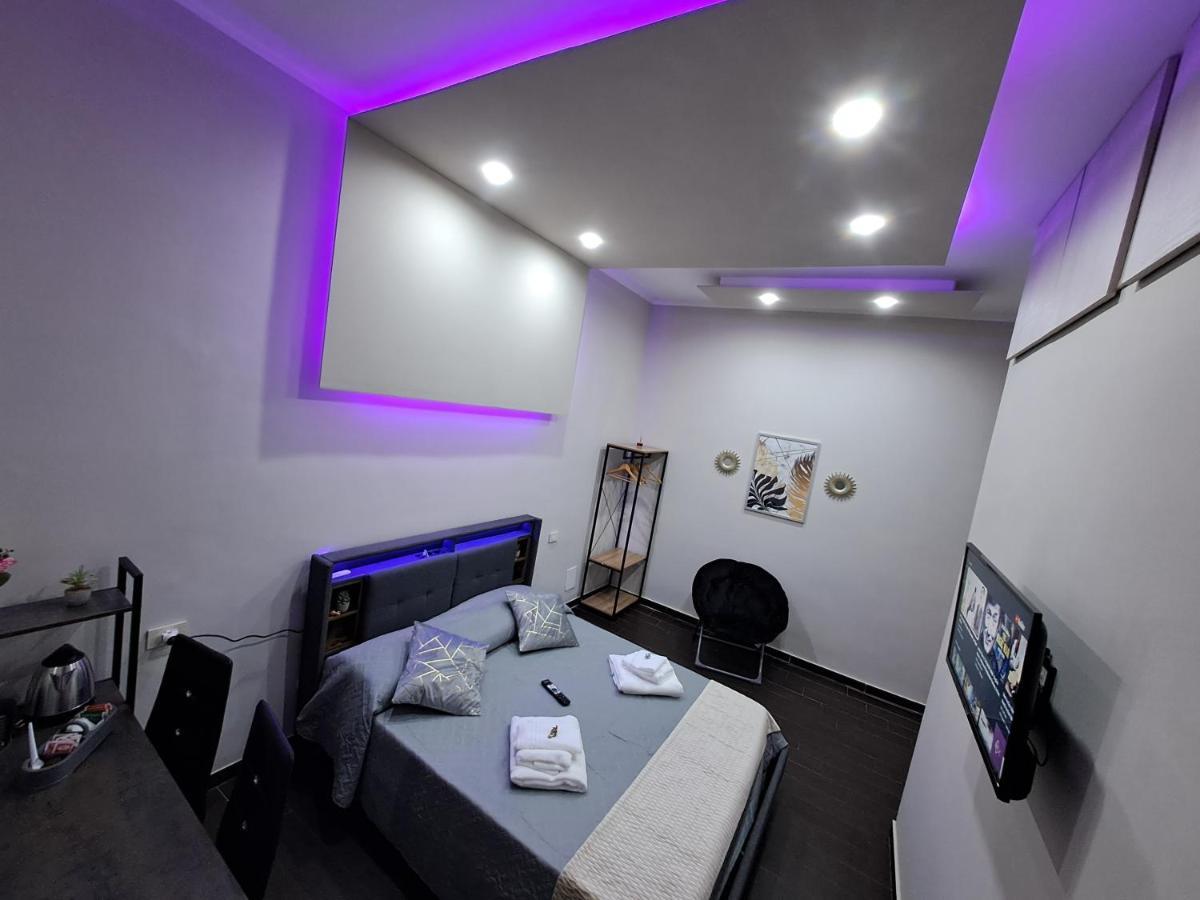 Aircraft Services Rooms Napels Buitenkant foto