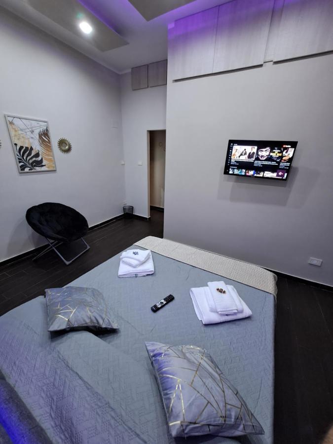 Aircraft Services Rooms Napels Buitenkant foto