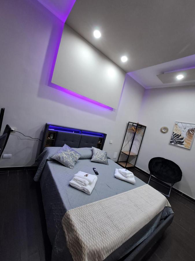 Aircraft Services Rooms Napels Buitenkant foto